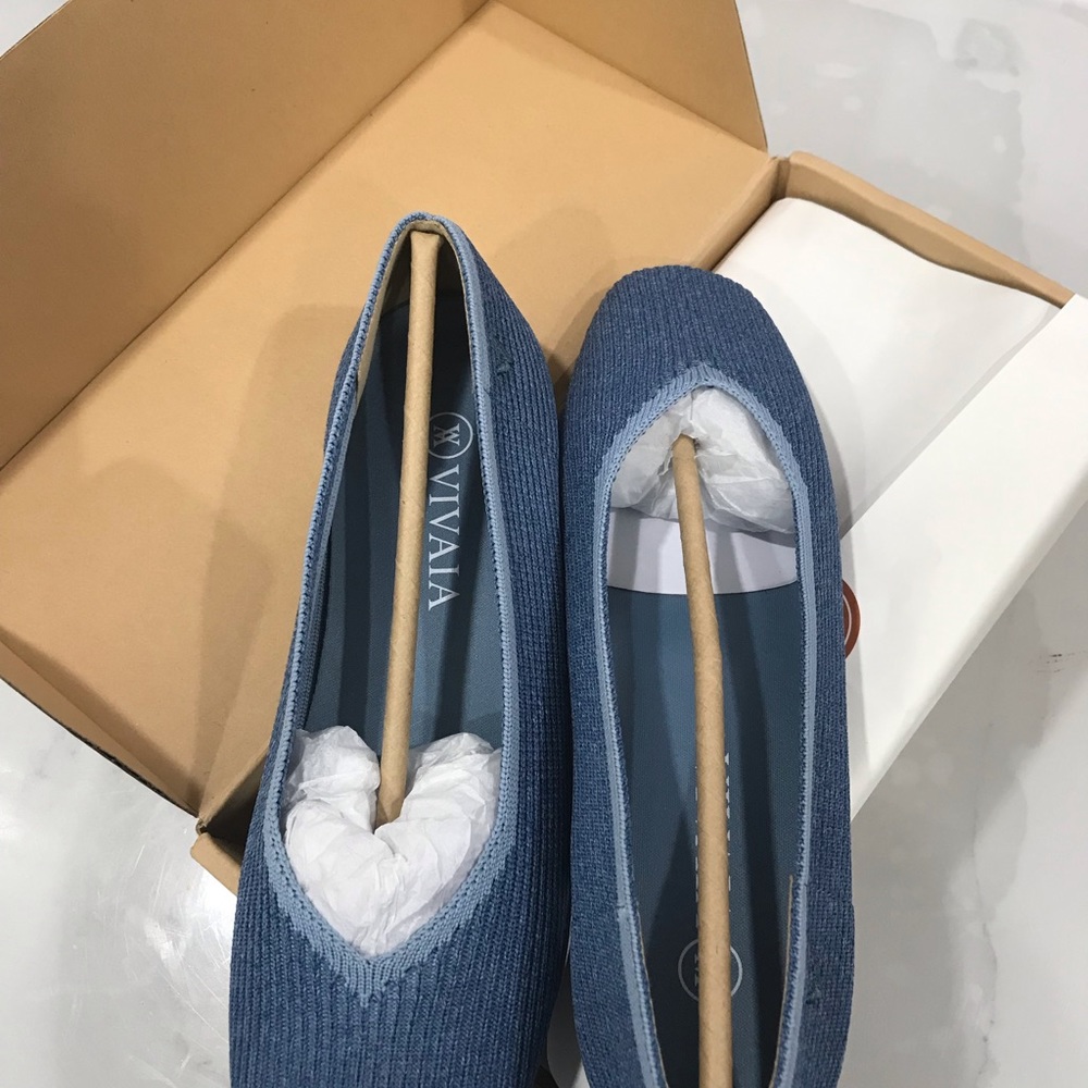 NIB VIVAIA Denim Blue MARGOT 2.0 Square Toe Flats Size 39 -US 8